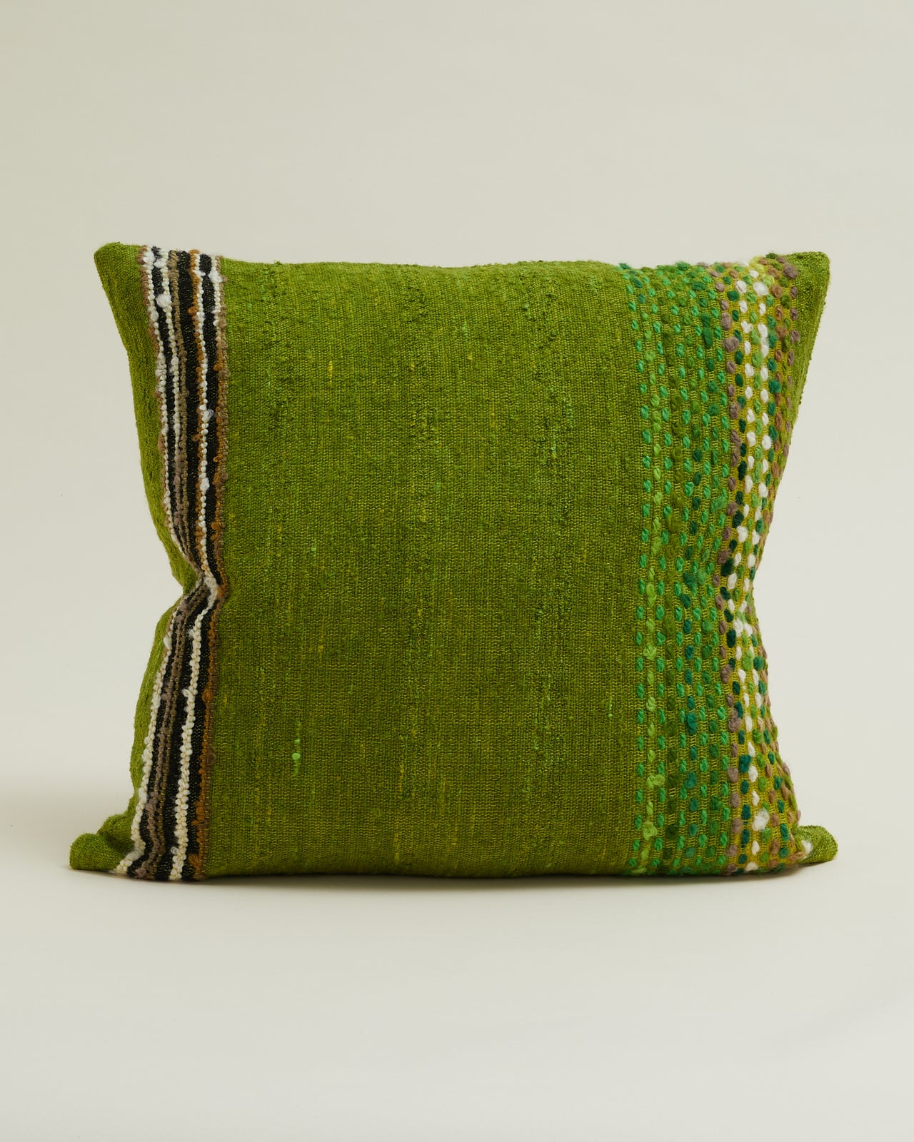 BONNI pre-loved-fabric pillow 60x60 cm